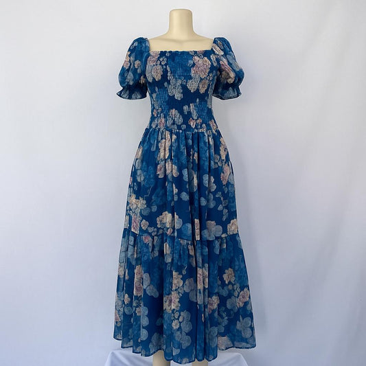 women's navy blue sundress with puff sleeve
