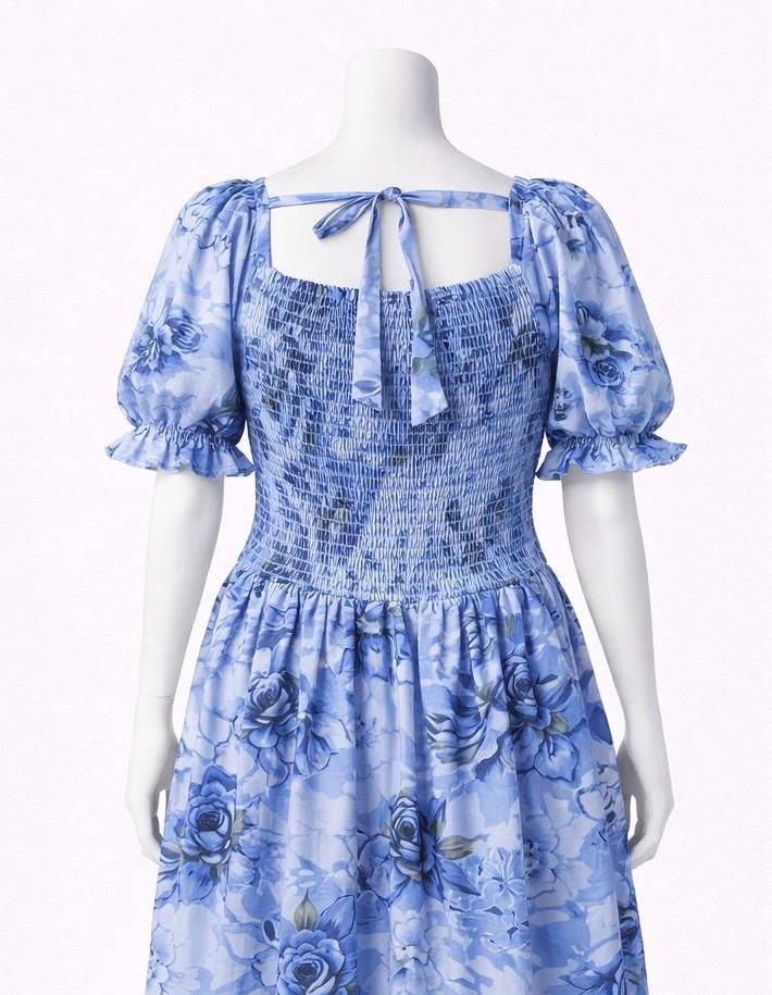 Women's blue printed sundress with puff sleeves