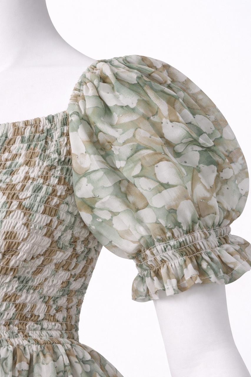 Women's green & white floral printed sundress with  puff sleeves