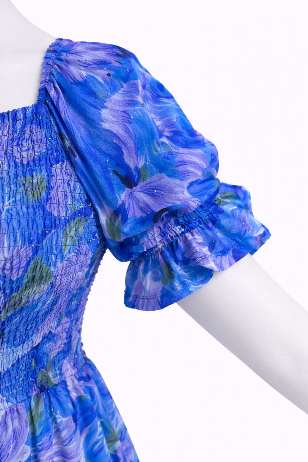 Women's Blue floral printed sundress with puff sleeves