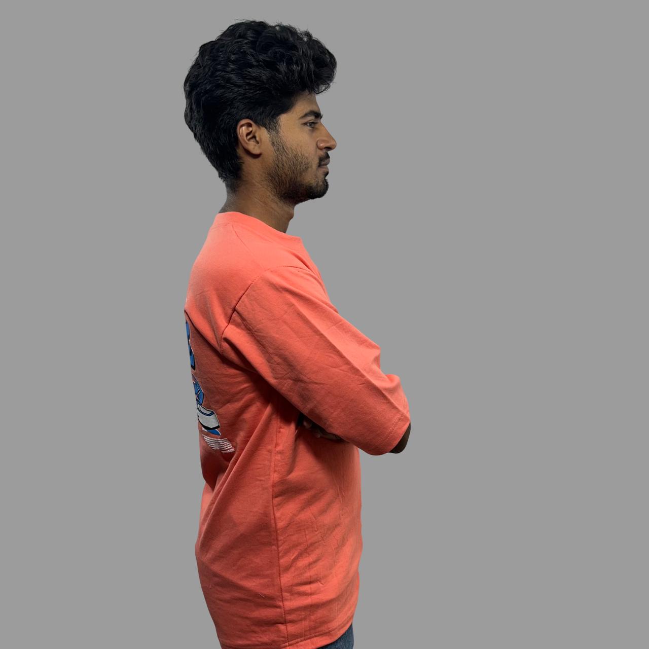 Oversized drop shoulder back printed tshirt.