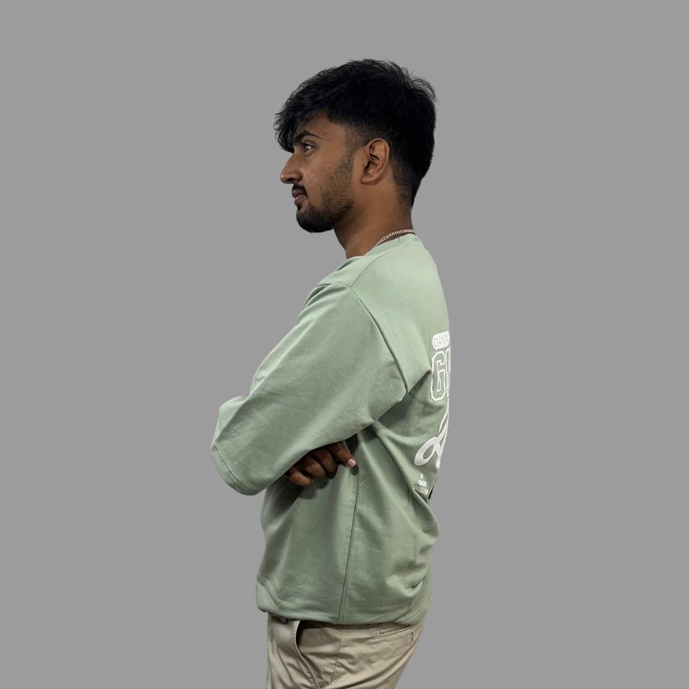 Oversized drop shoulder back printed tshirt