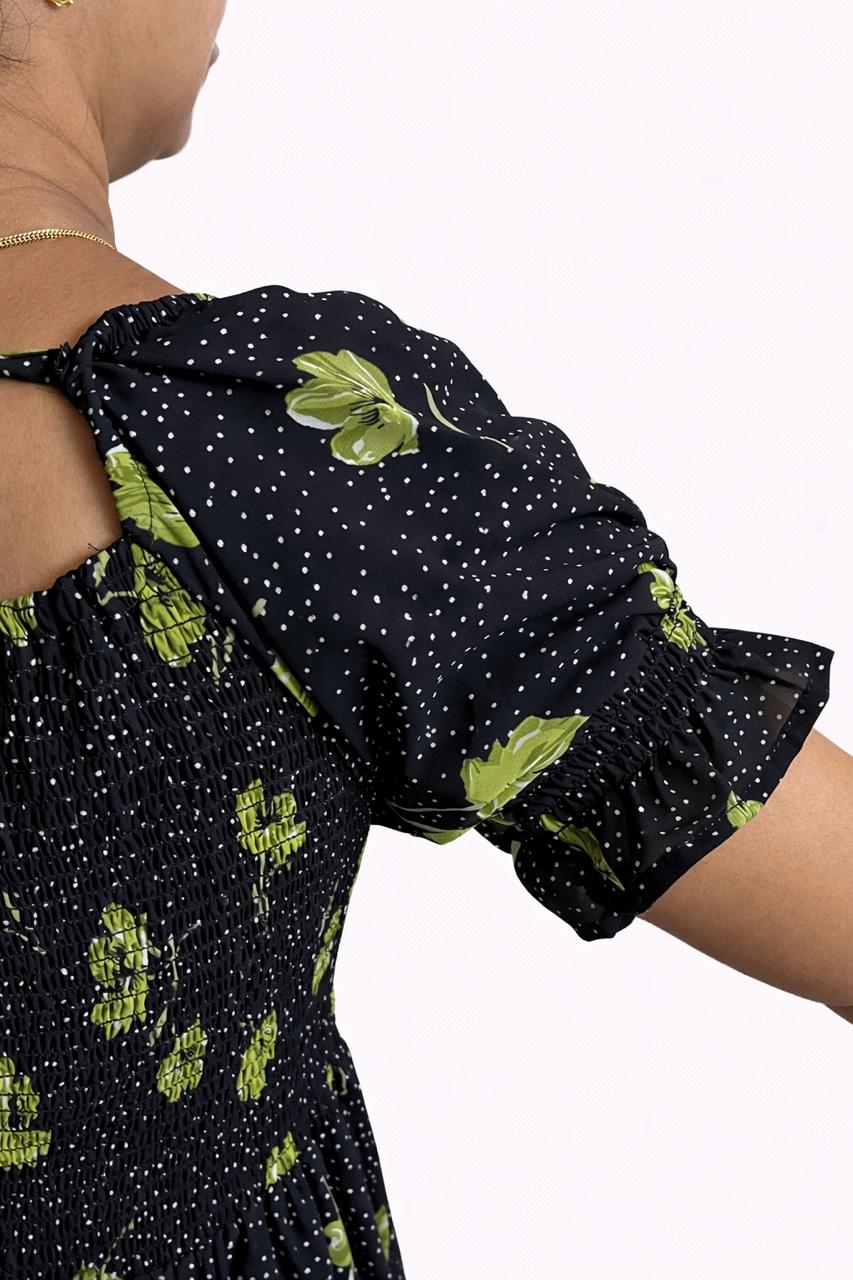 Women's Black & green printed sundress with puff sleeves
