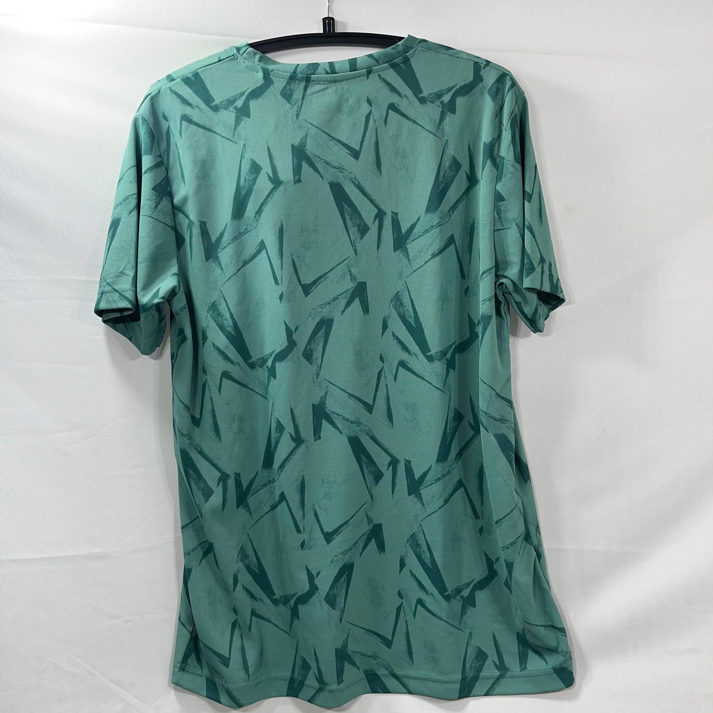 Abstract printed sports tshirt
