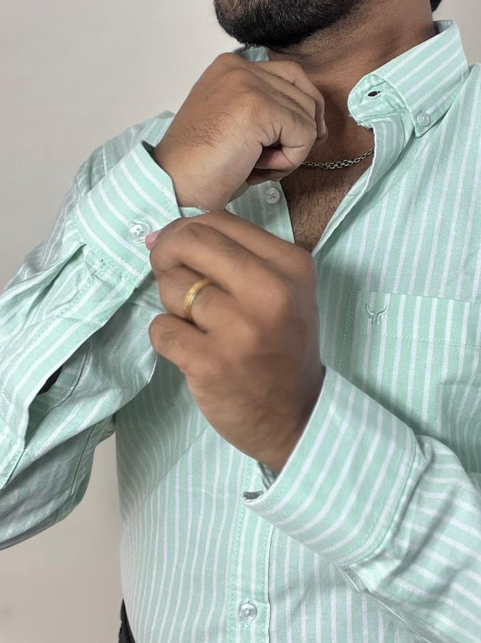 Pastel mint oxford cotton-linen shirt with white stripes | button-down collar
