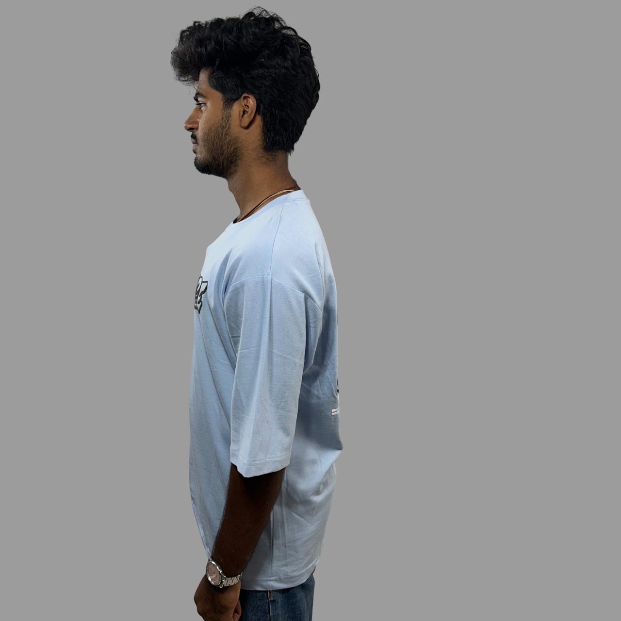 Oversized drop shoulder back printed tshirt.